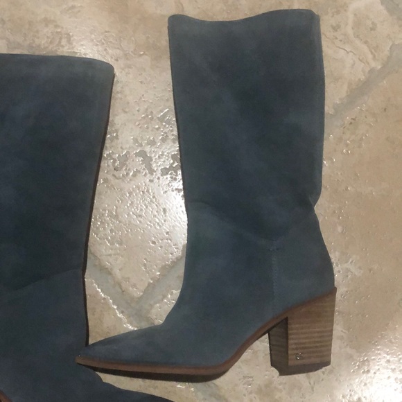 Sam Edelman 7.5 Suede Grey Boots! Worn Once🌹 - Picture 7 of 7